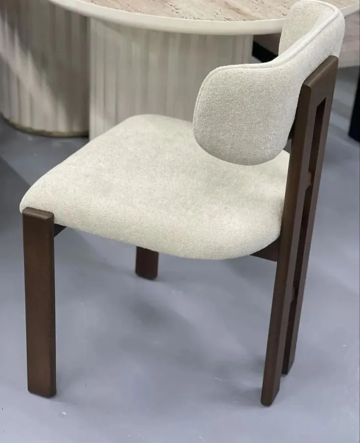 LENZ CHAIR